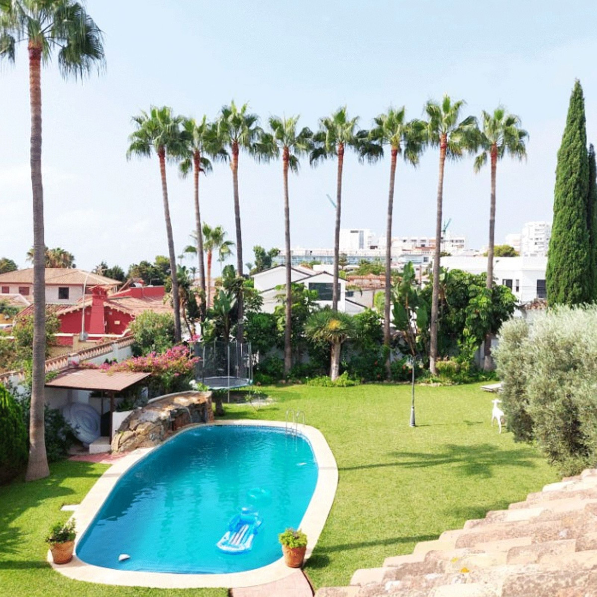 8 Bed Townhouse for sale in Benalmadena Costa Costa Del Sol, Málaga, Spain
