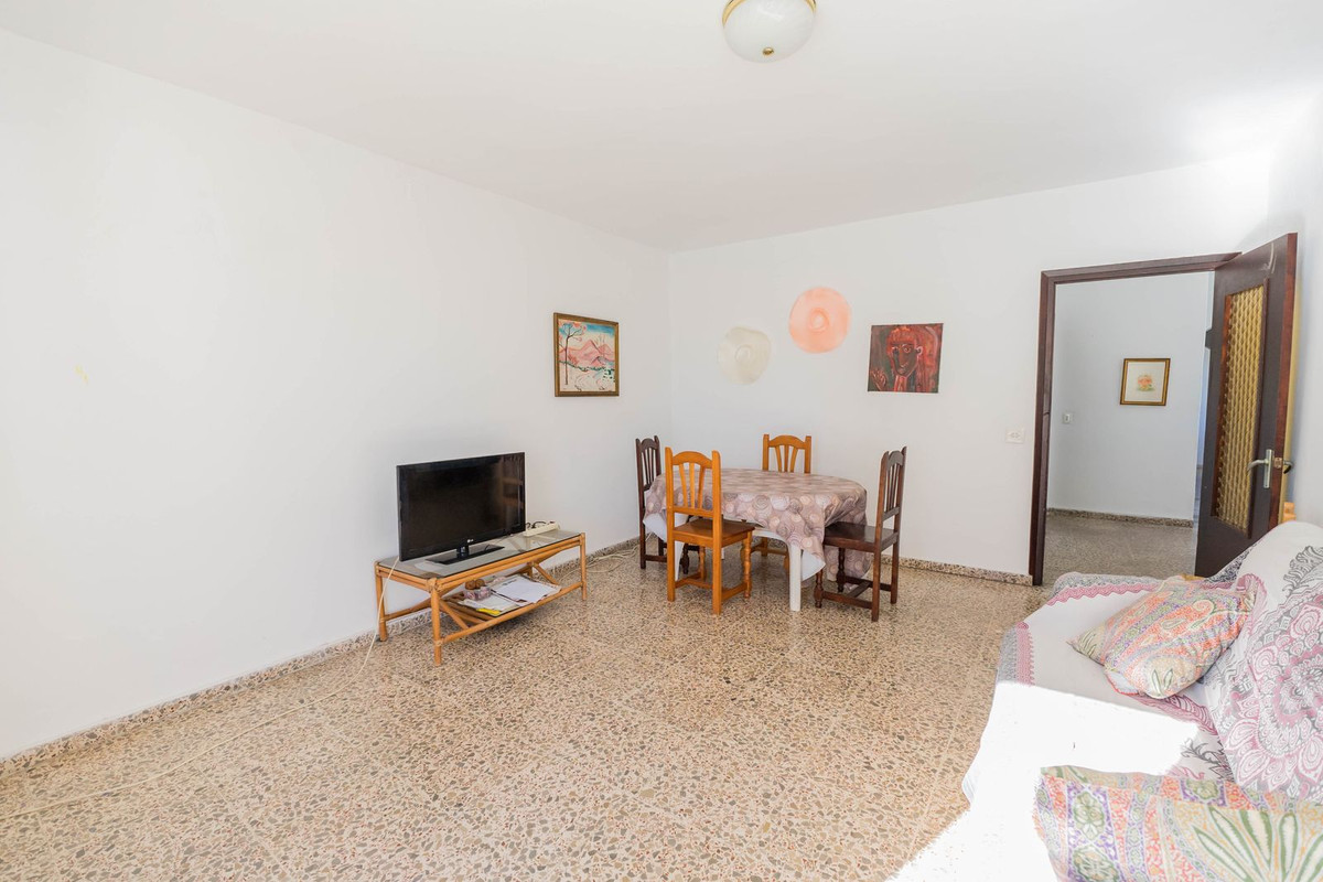6 Bed Townhouse for sale in Marbella Costa Del Sol, Málaga, Spain