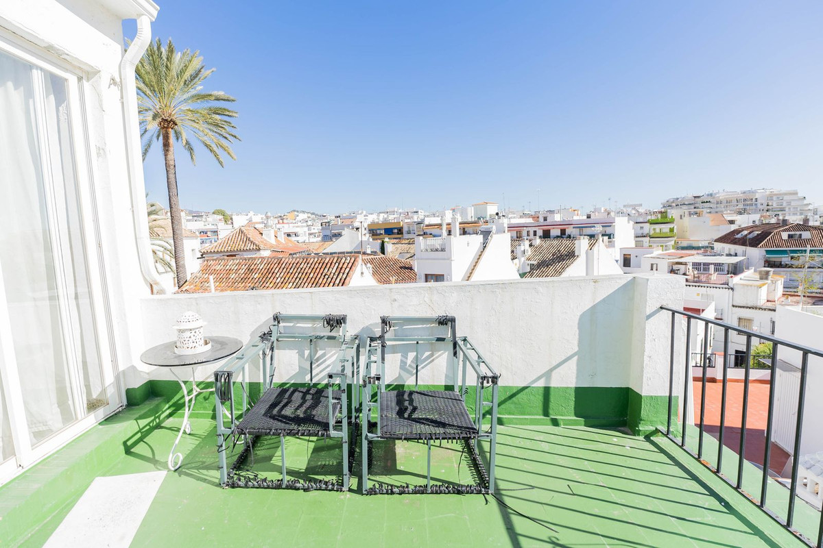 6 Bed Townhouse for sale in Marbella Costa Del Sol, Málaga, Spain