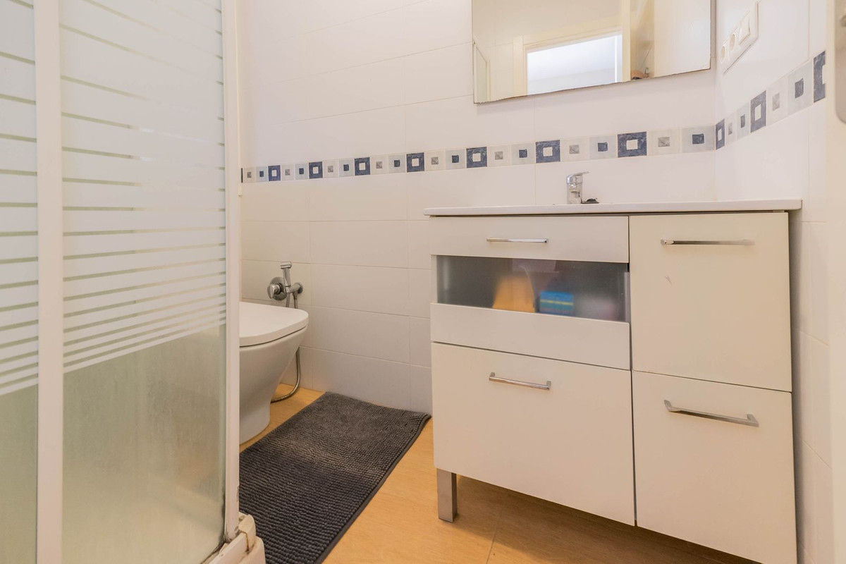 6 Bed Townhouse for sale in Marbella Costa Del Sol, Málaga, Spain