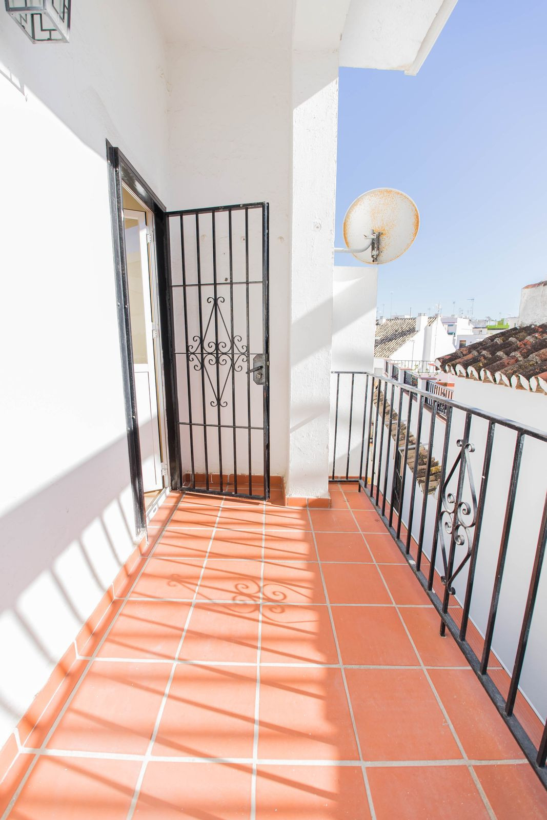6 Bed Townhouse for sale in Marbella Costa Del Sol, Málaga, Spain