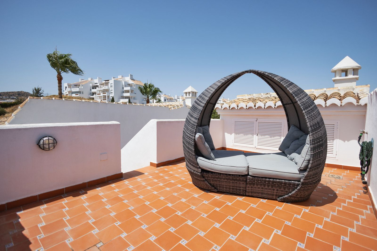 4 Bed Townhouse for sale in Riviera Del Sol Costa Del Sol, Málaga, Spain