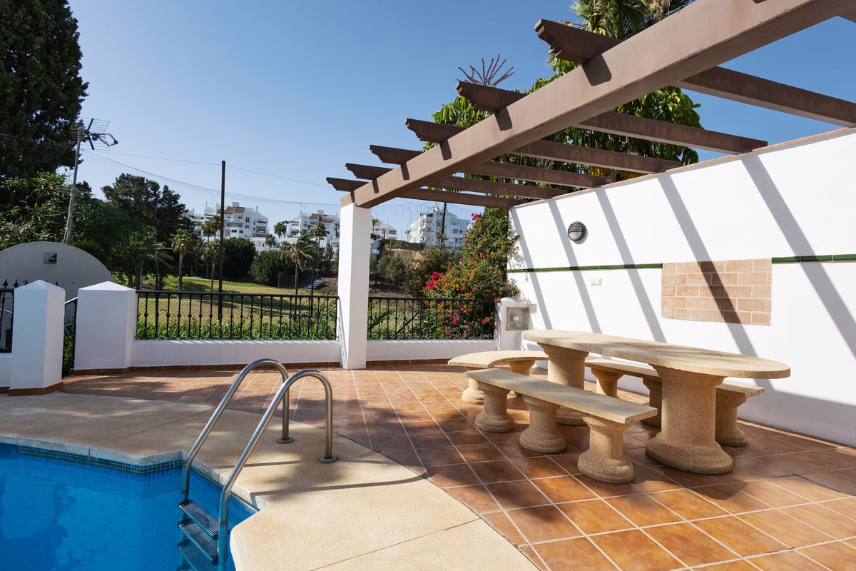 4 Bed Townhouse for sale in Riviera Del Sol Costa Del Sol, Málaga, Spain