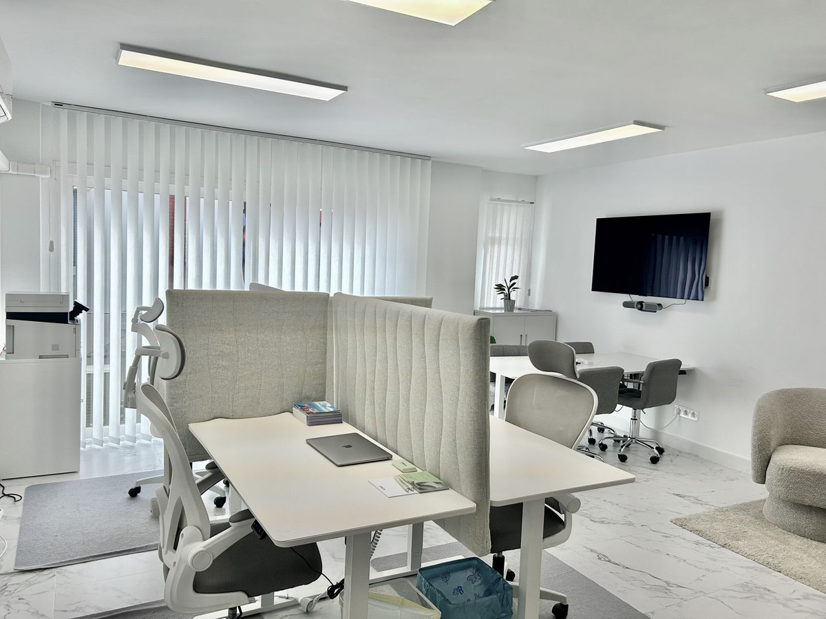 Se vende Oficina  en Costa Del Sol, Málaga, España
