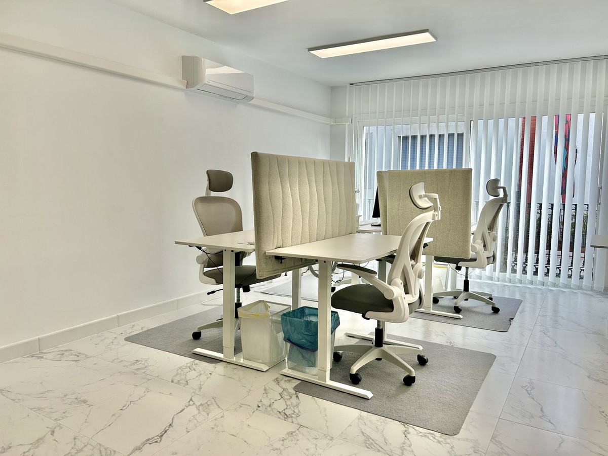 Se vende Oficina  en Costa Del Sol, Málaga, España