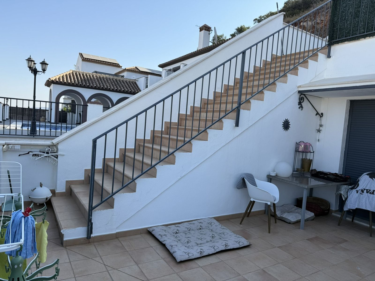 Se vende Villa - Chalet de 3 dormitorios en Costa Del Sol, Málaga, España