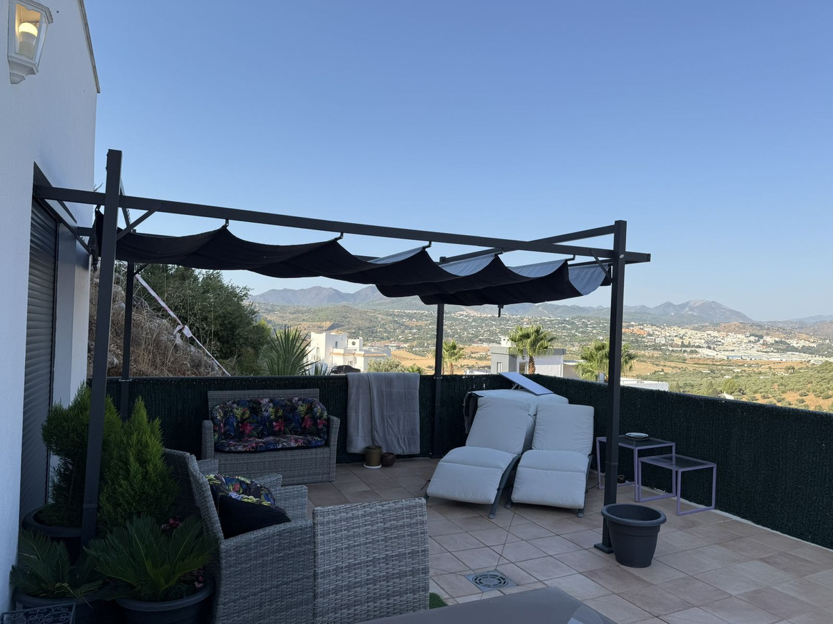 Se vende Villa - Chalet de 3 dormitorios en Costa Del Sol, Málaga, España