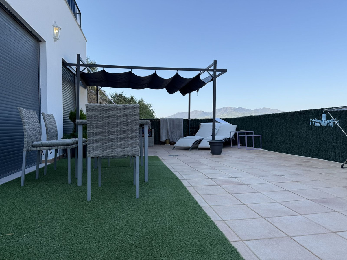 Se vende Villa - Chalet de 3 dormitorios en Costa Del Sol, Málaga, España