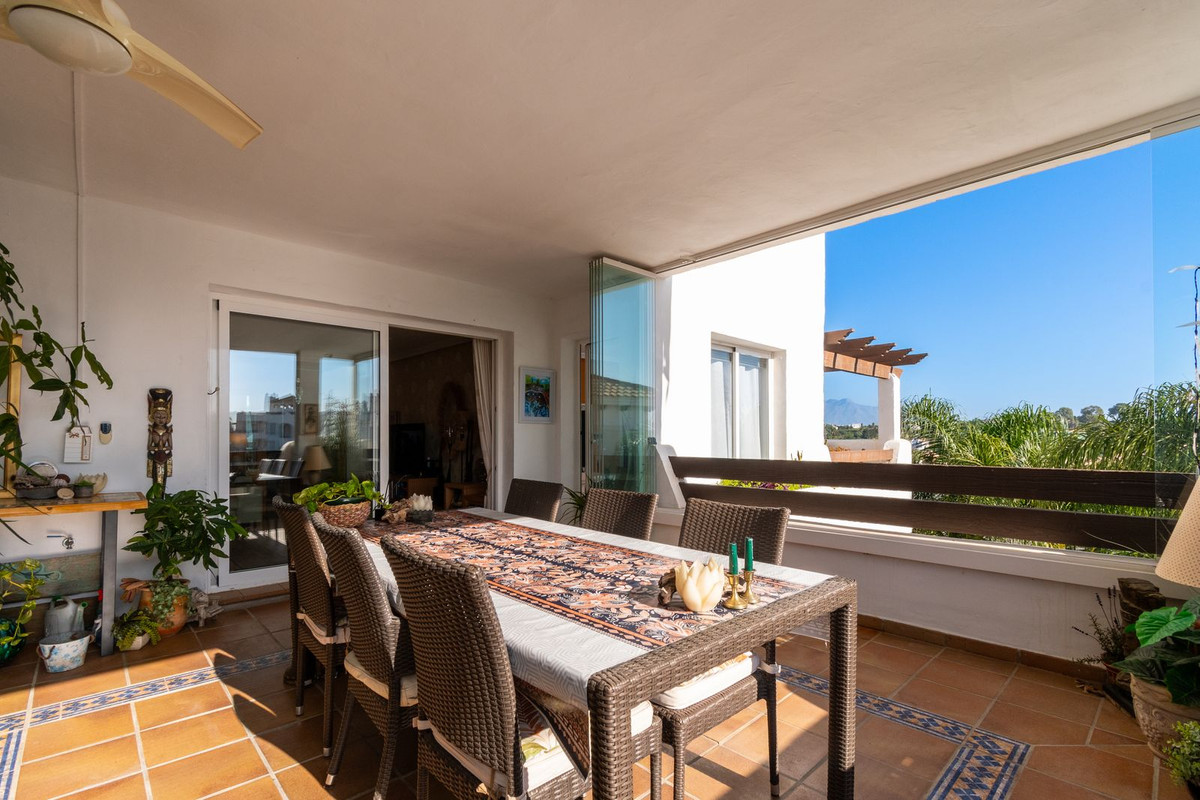 3 Bed Apartment for sale in Estepona Costa Del Sol, Málaga, Spain