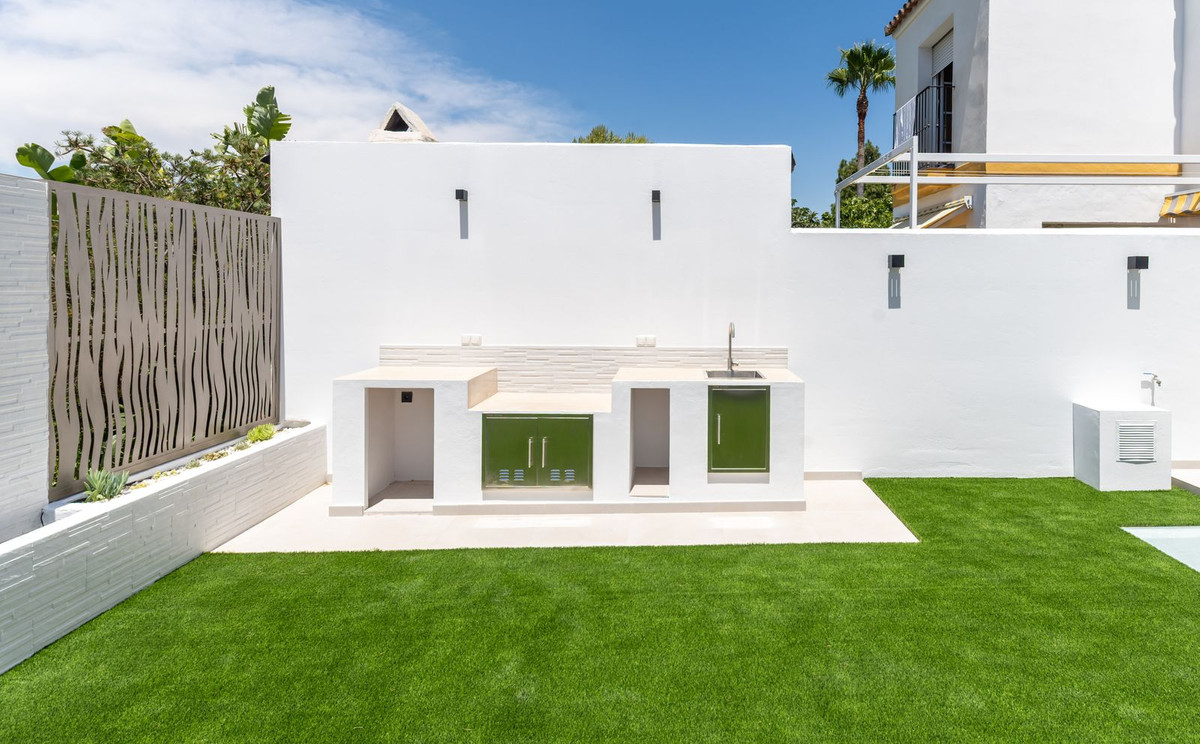 Se vende Adosada de 4 dormitorios en Costa Del Sol, Málaga, España