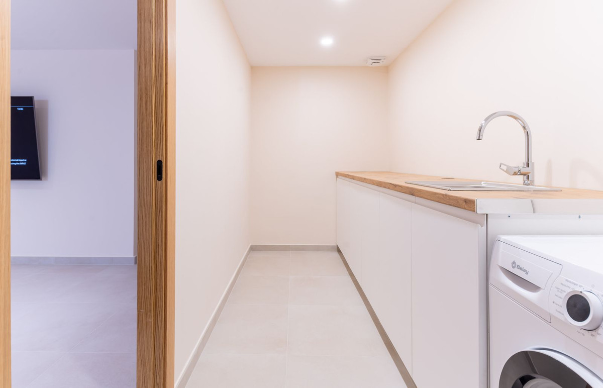 Se vende Adosada de 4 dormitorios en Costa Del Sol, Málaga, España