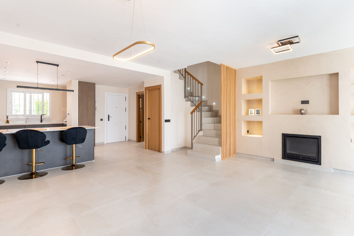 Se vende Adosada de 4 dormitorios en Costa Del Sol, Málaga, España