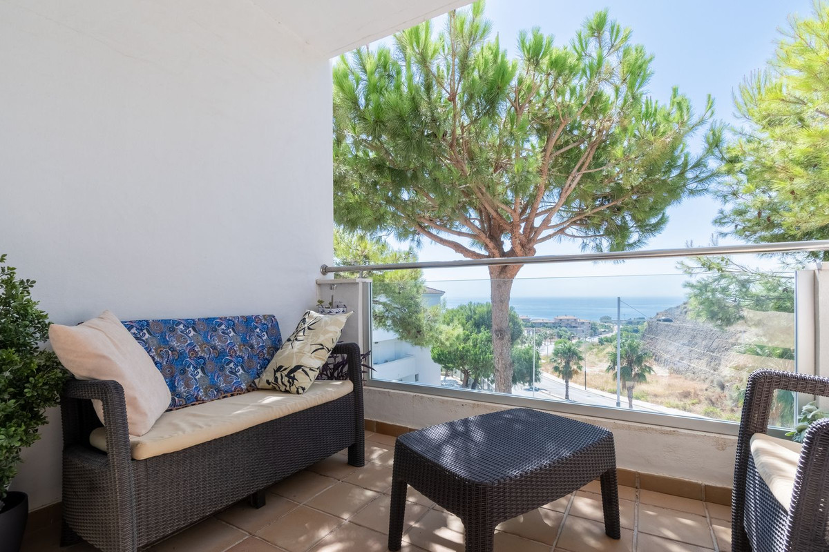 Se vende Apartamento Planta Media de 3 dormitorios en Costa Del Sol, Málaga, España