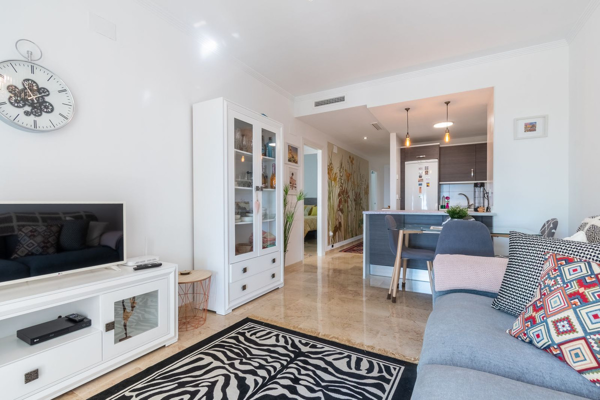 Se vende Apartamento Planta Media de 3 dormitorios en Costa Del Sol, Málaga, España
