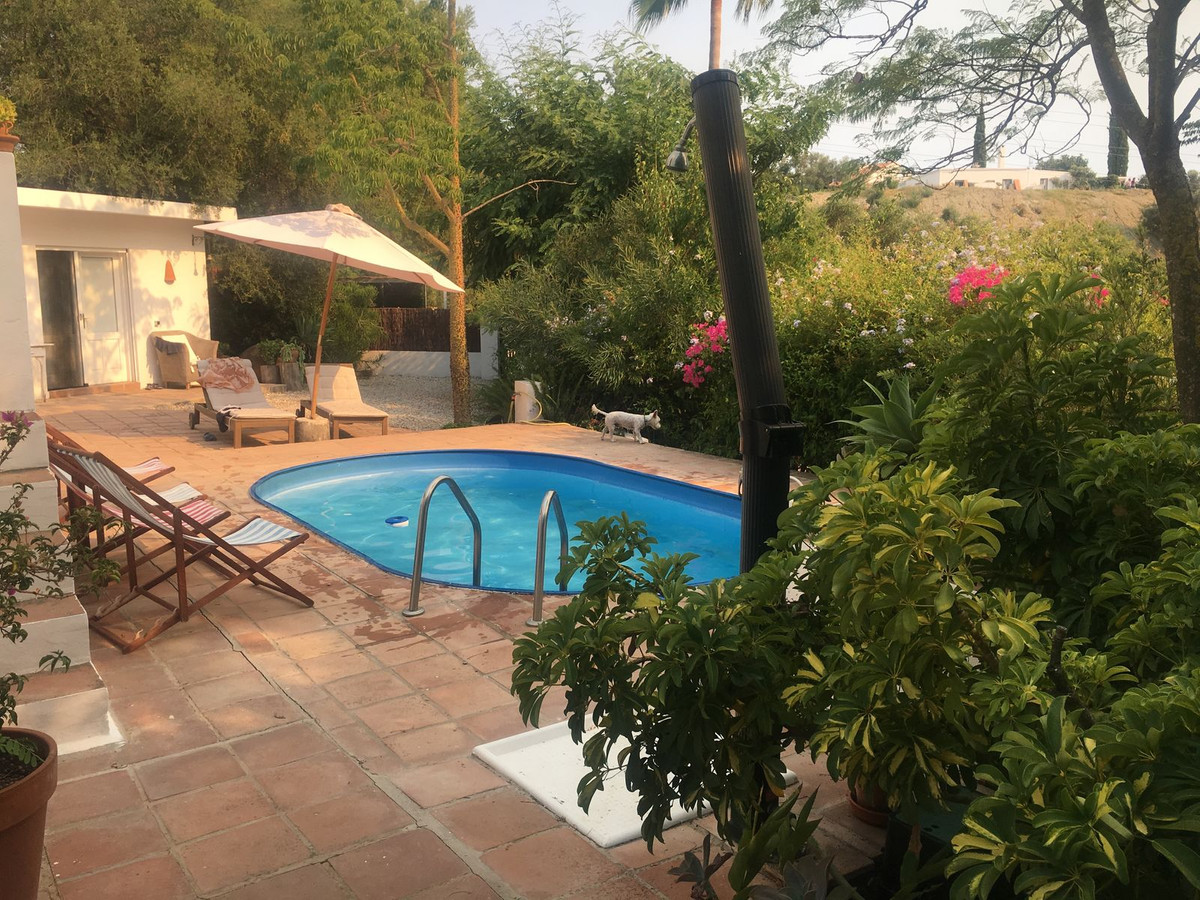3 Bed Townhouse for sale in Estepona Costa Del Sol, Málaga, Spain
