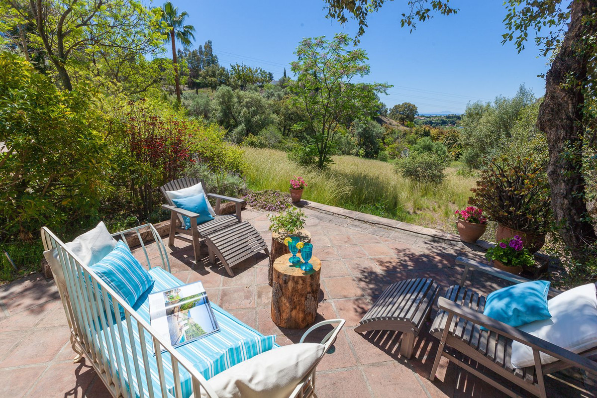 3 Bed Townhouse for sale in Estepona Costa Del Sol, Málaga, Spain