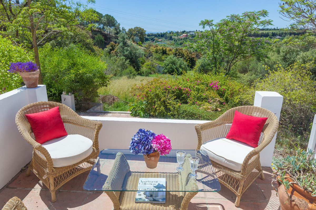 3 Bed Townhouse for sale in Estepona Costa Del Sol, Málaga, Spain