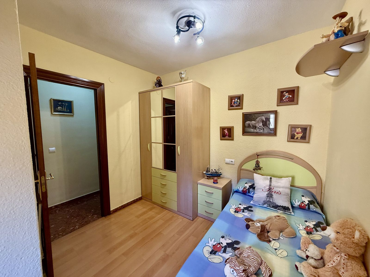 3 Bed Apartment for sale in Fuengirola Costa Del Sol, Málaga, Spain