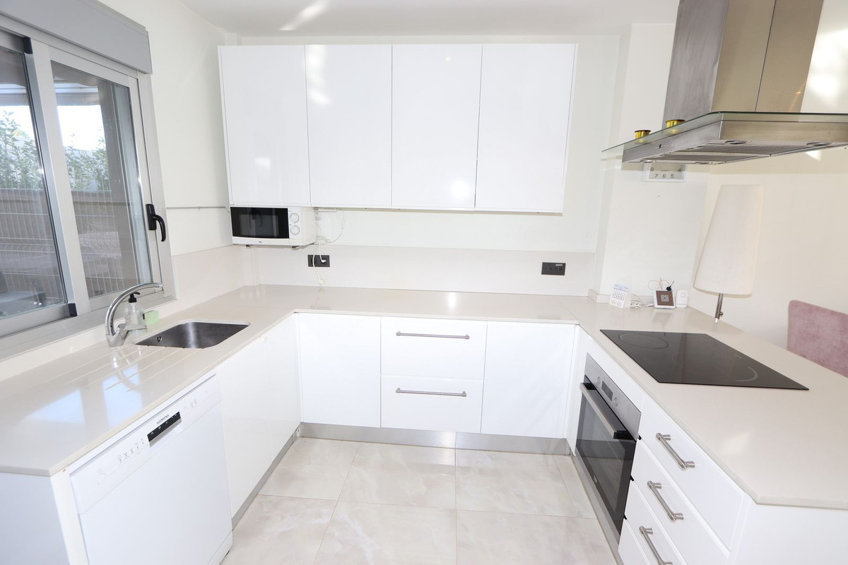 3 Bed Townhouse for sale in Lomas De Cabo Roig Costa Blanca, Alicante, Spain