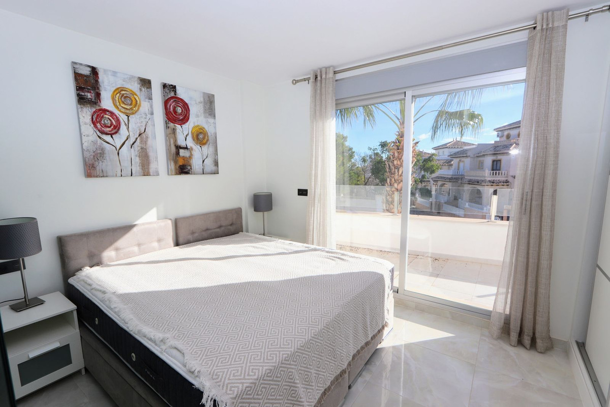 3 Bed Townhouse for sale in Lomas De Cabo Roig Costa Blanca, Alicante, Spain