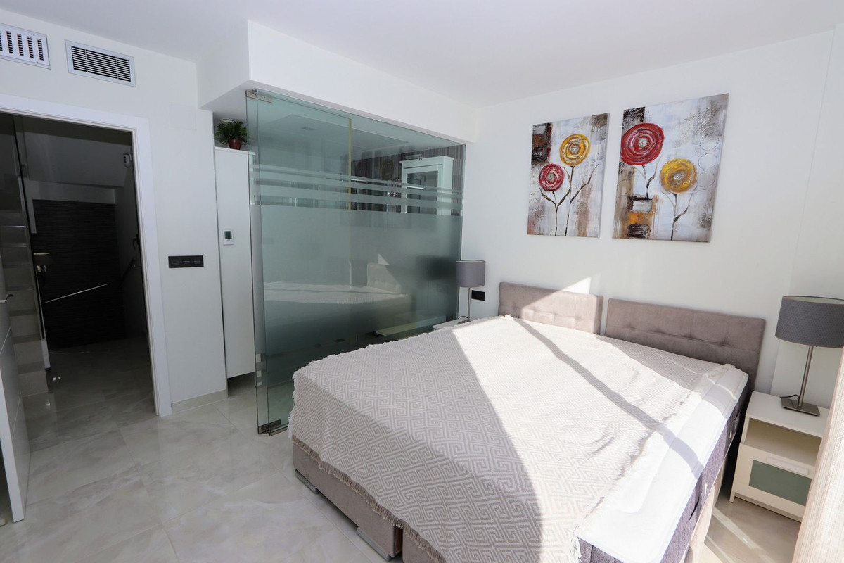 3 Bed Townhouse for sale in Lomas De Cabo Roig Costa Blanca, Alicante, Spain
