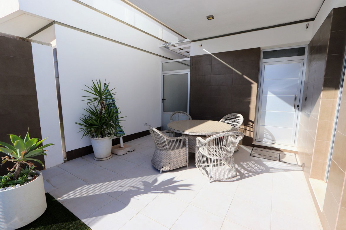 3 Bed Townhouse for sale in Lomas De Cabo Roig Costa Blanca, Alicante, Spain