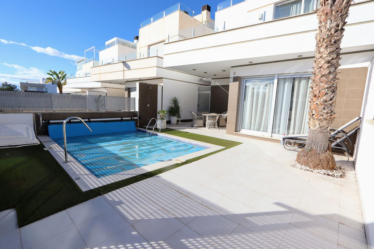 3 Bed Townhouse for sale in Lomas De Cabo Roig Costa Blanca, Alicante, Spain