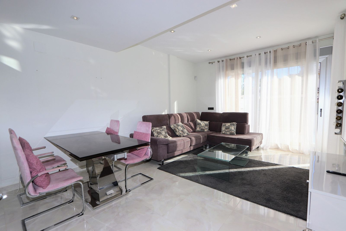 3 Bed Townhouse for sale in Lomas De Cabo Roig Costa Blanca, Alicante, Spain