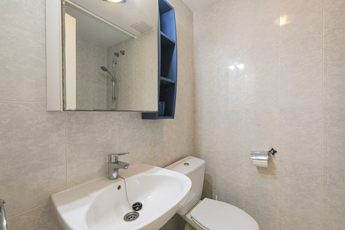 6 Bed Townhouse for sale in Marbella Costa Del Sol, Málaga, Spain