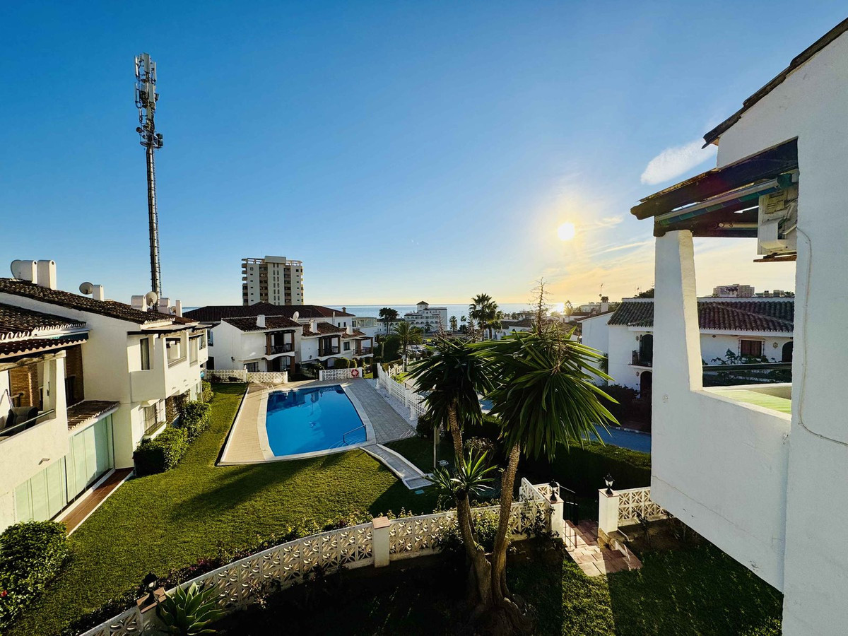 2 Bed Apartment for sale in Riviera Del Sol Costa Del Sol, Málaga, Spain