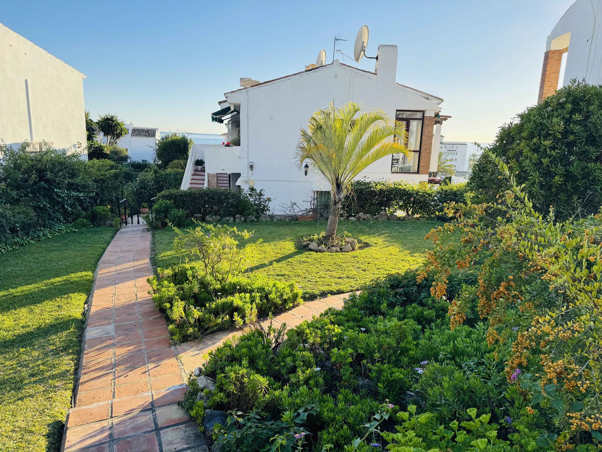 2 Bed Apartment for sale in Riviera Del Sol Costa Del Sol, Málaga, Spain