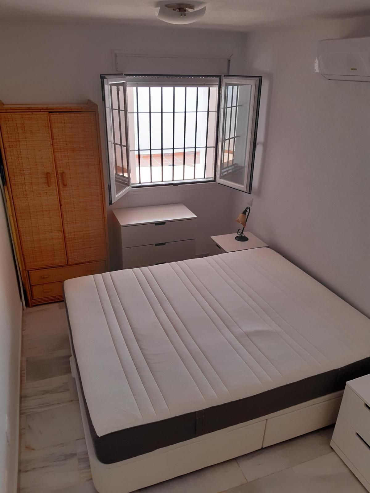 Se vende Apartamento Planta Media de 1 dormitorios en Costa Del Sol, Málaga, España