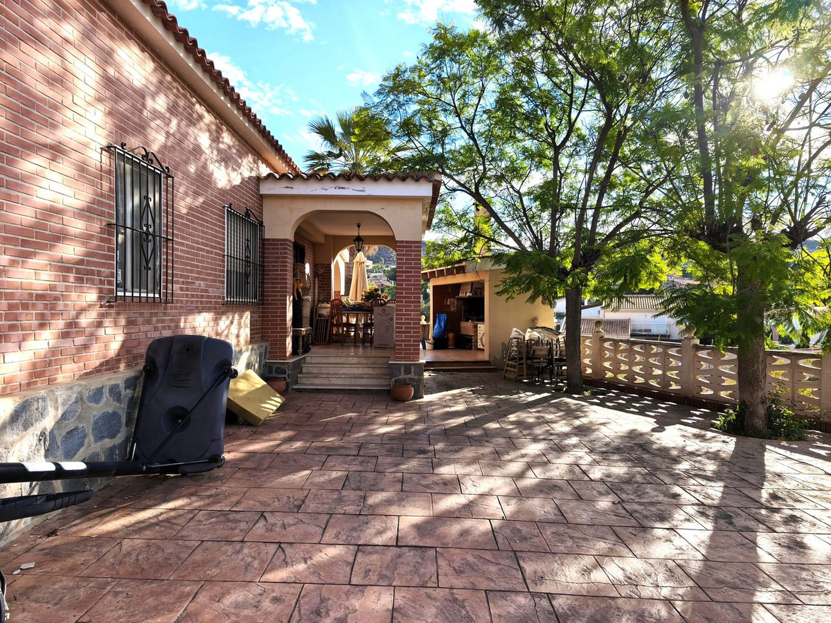 Se vende Villa - Chalet de 5 dormitorios en Costa Blanca, Alicante, España