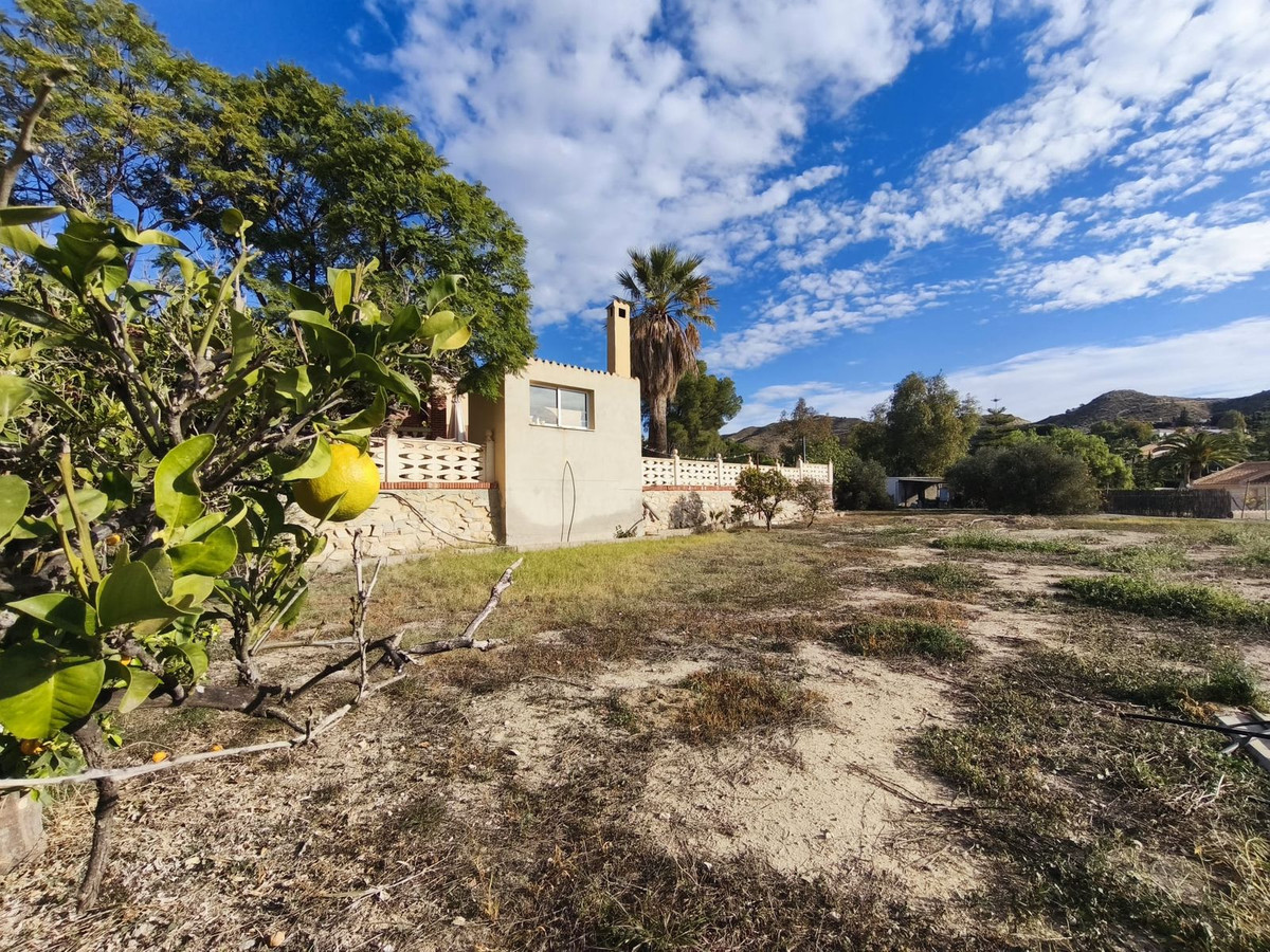 Se vende Villa - Chalet de 5 dormitorios en Costa Blanca, Alicante, España