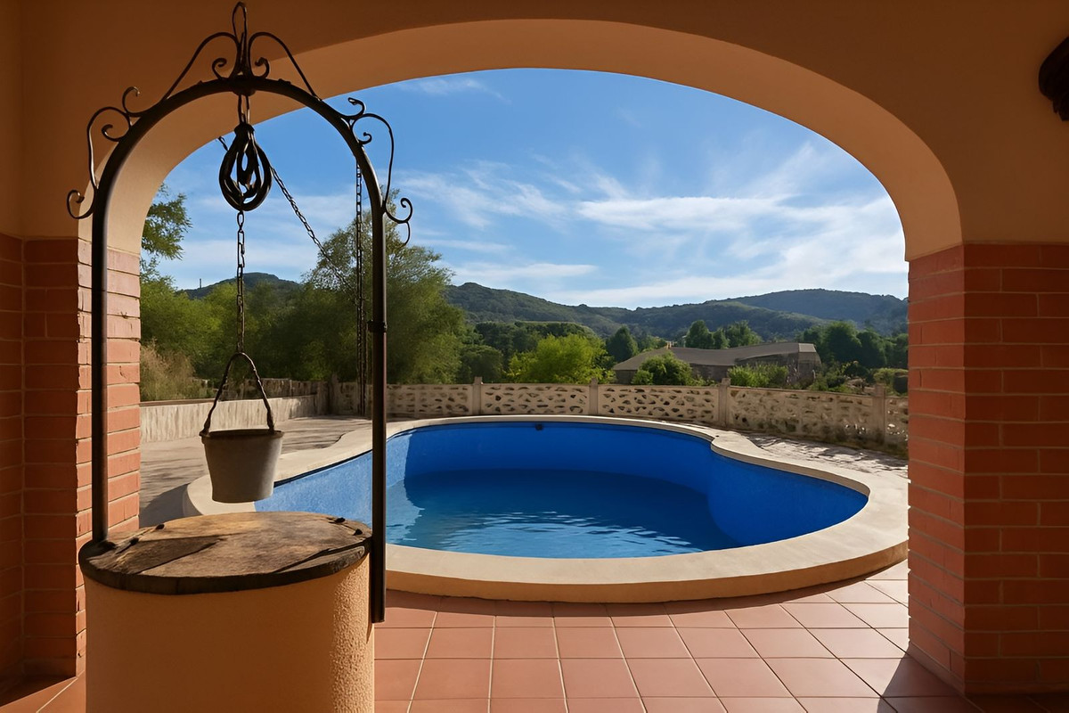 Se vende Villa - Chalet de 5 dormitorios en Costa Blanca, Alicante, España