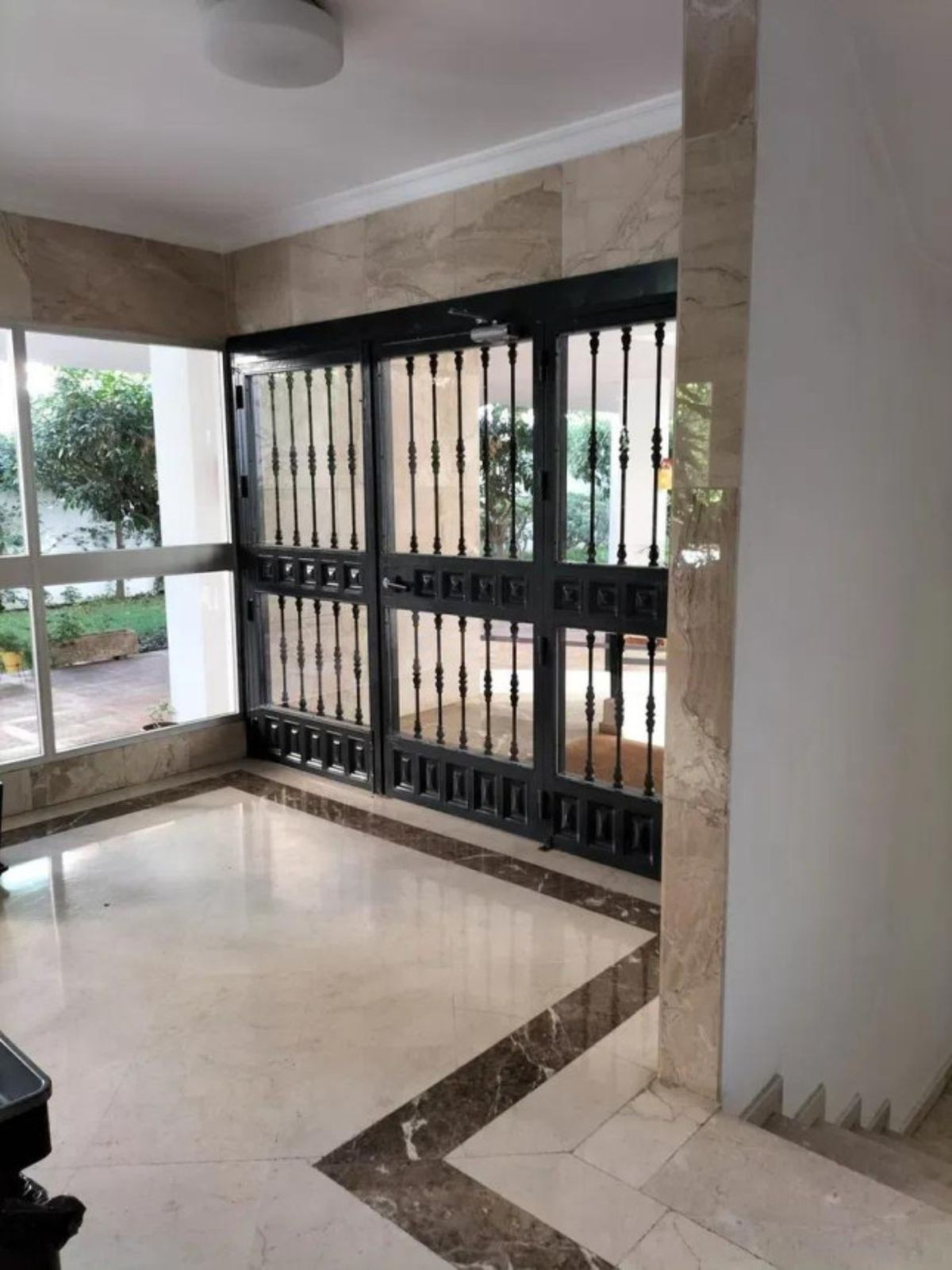 3 Bed Apartment for sale in Marbella Costa Del Sol, Málaga, Spain