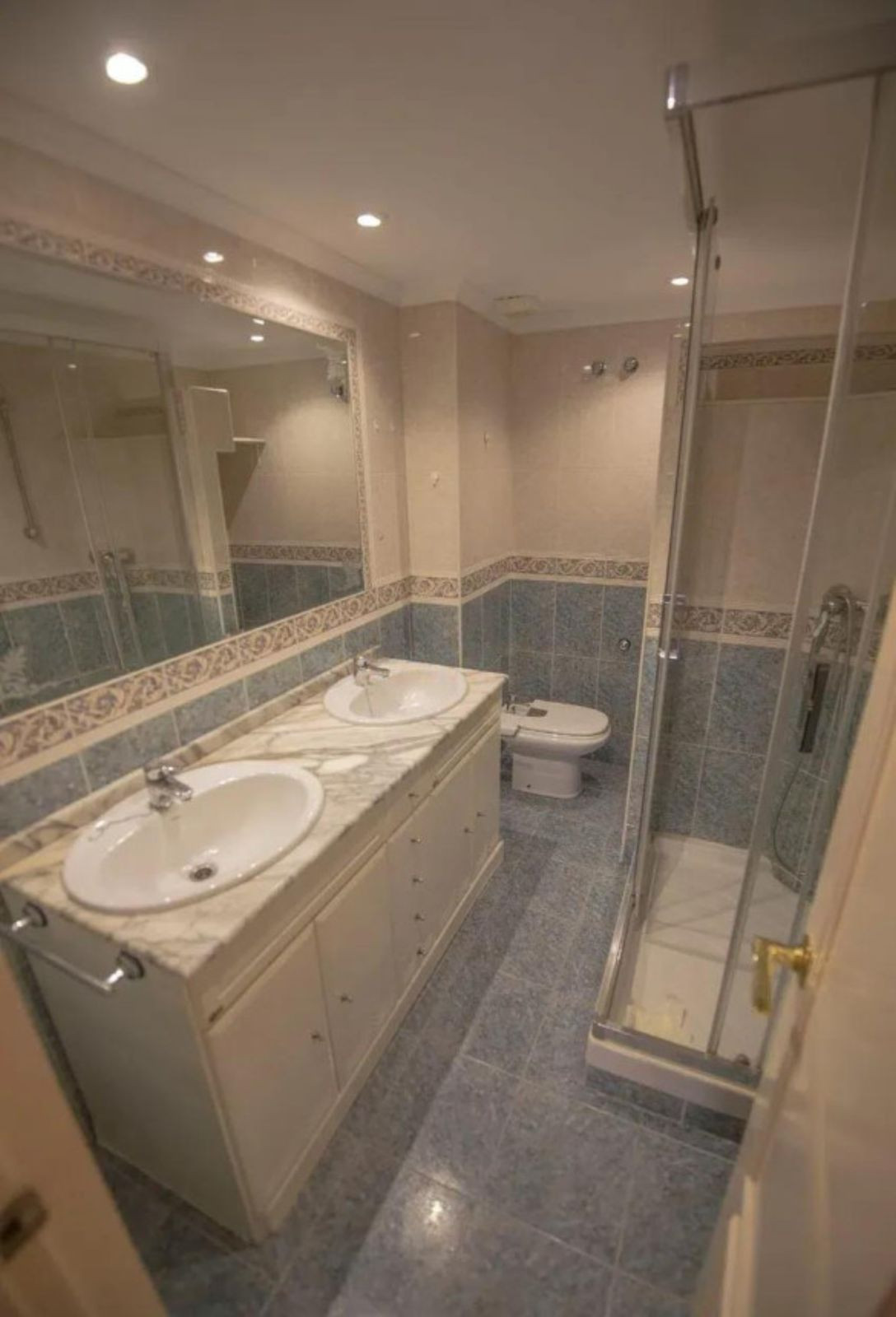 3 Bed Apartment for sale in Marbella Costa Del Sol, Málaga, Spain