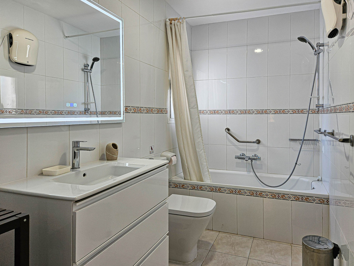 4 Bed Townhouse for sale in Riviera Del Sol Costa Del Sol, Málaga, Spain
