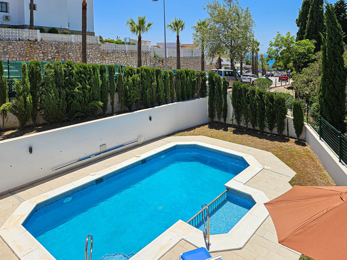 4 Bed Townhouse for sale in Riviera Del Sol Costa Del Sol, Málaga, Spain