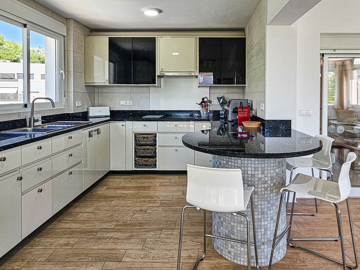 4 Bed Townhouse for sale in Riviera Del Sol Costa Del Sol, Málaga, Spain