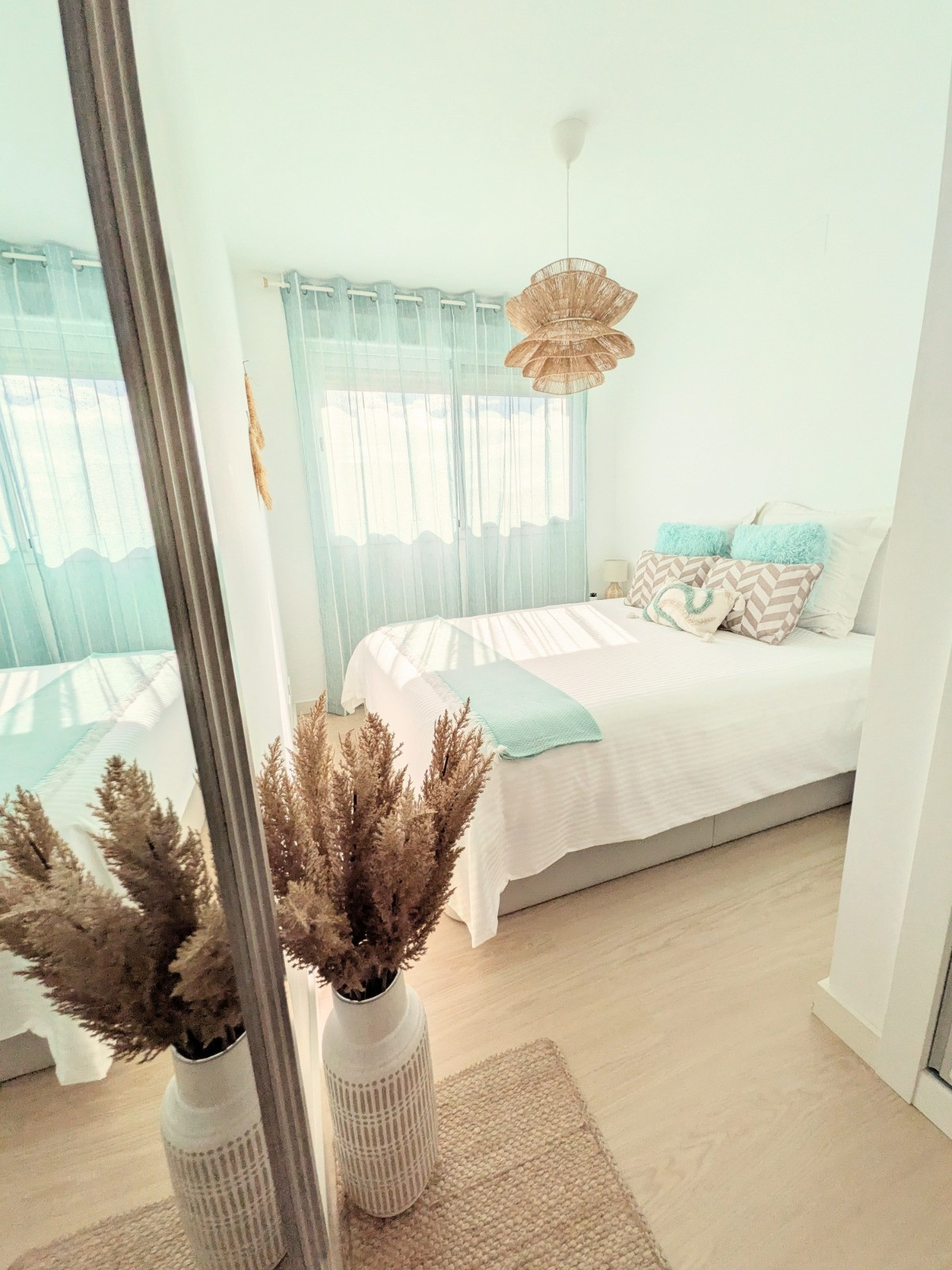 3 Bed Apartment for sale in Estepona Costa Del Sol, Málaga, Spain