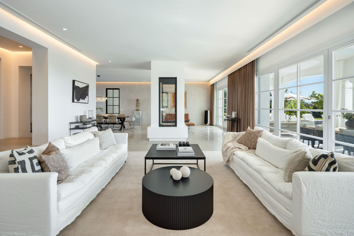 Se vende Villa - Chalet de 7 dormitorios en Costa Del Sol, Málaga, España