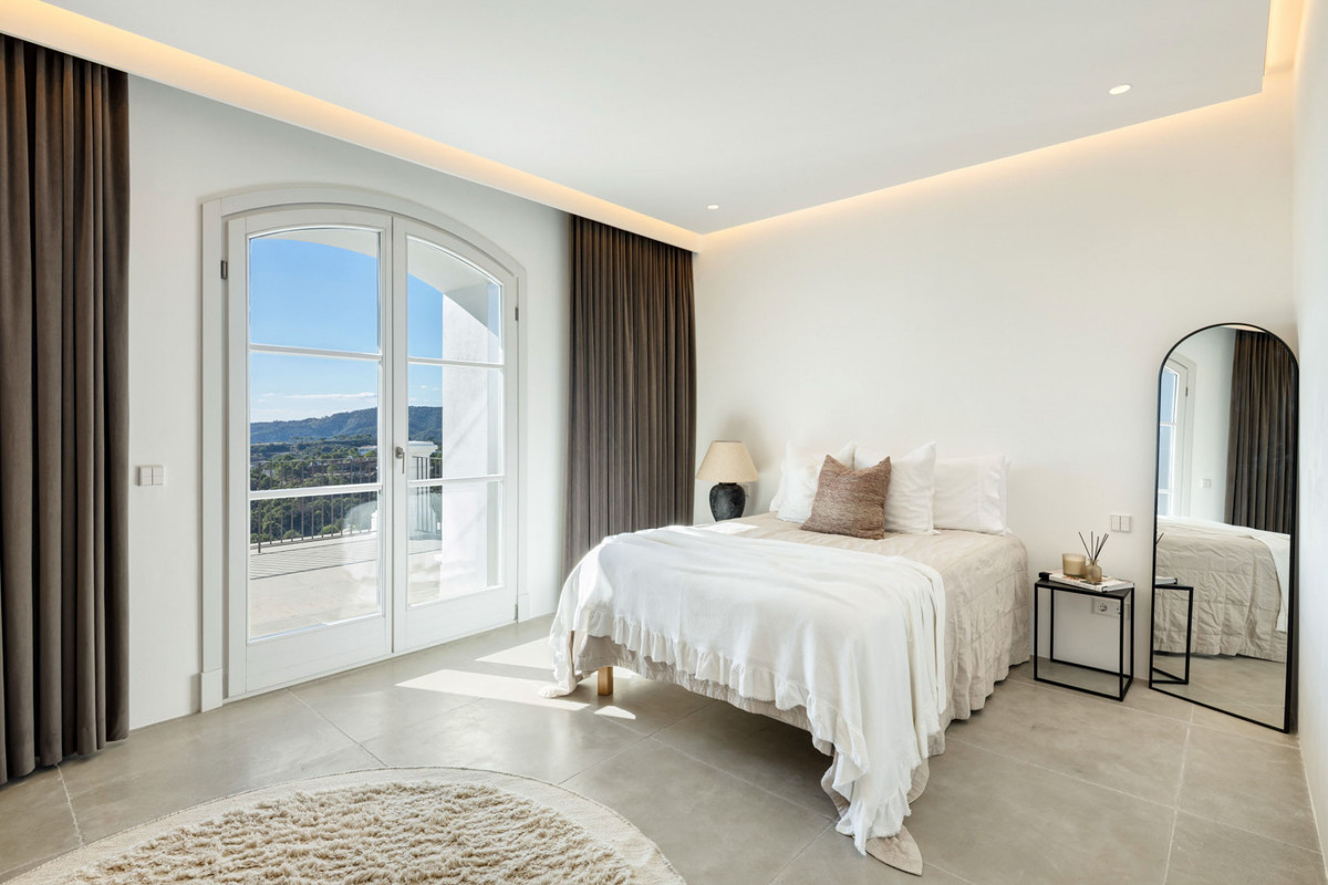 Se vende Villa - Chalet de 7 dormitorios en Costa Del Sol, Málaga, España