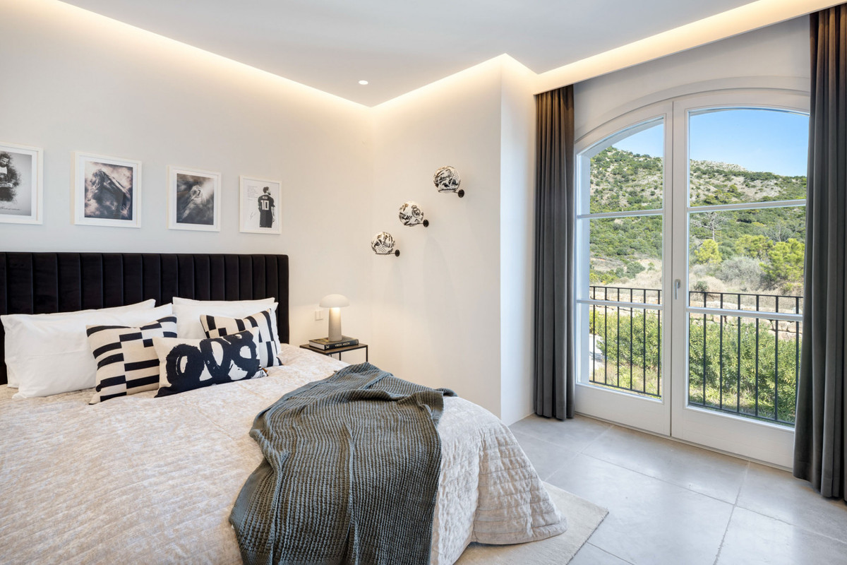 Se vende Villa - Chalet de 7 dormitorios en Costa Del Sol, Málaga, España
