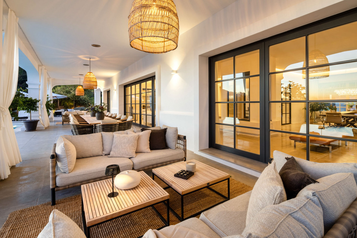 Se vende Villa - Chalet de 7 dormitorios en Costa Del Sol, Málaga, España