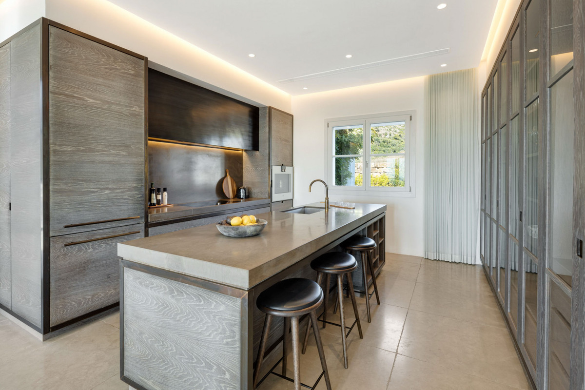 Se vende Villa - Chalet de 7 dormitorios en Costa Del Sol, Málaga, España