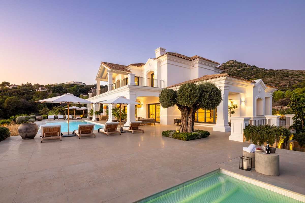 Se vende Villa - Chalet de 7 dormitorios en Costa Del Sol, Málaga, España
