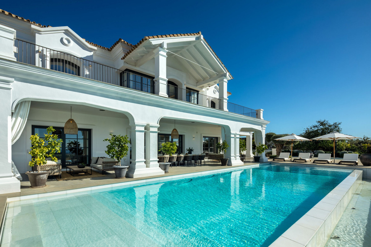 Se vende Villa - Chalet de 7 dormitorios en Costa Del Sol, Málaga, España