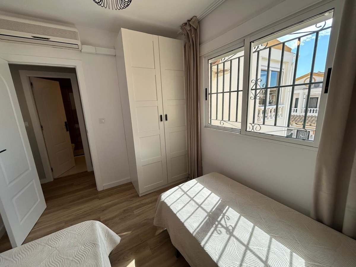 Se vende Adosada de 3 dormitorios en Costa Blanca, Alicante, España