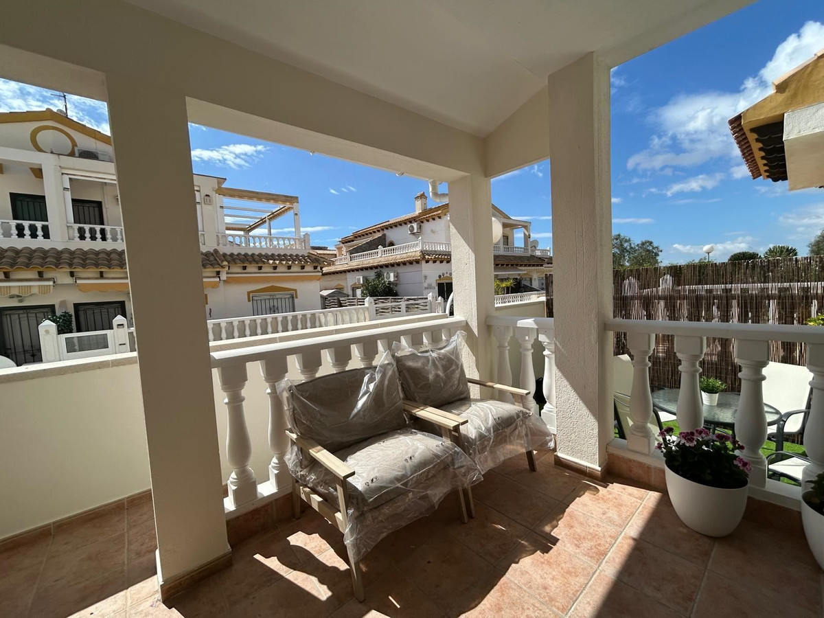 Se vende Adosada de 3 dormitorios en Costa Blanca, Alicante, España
